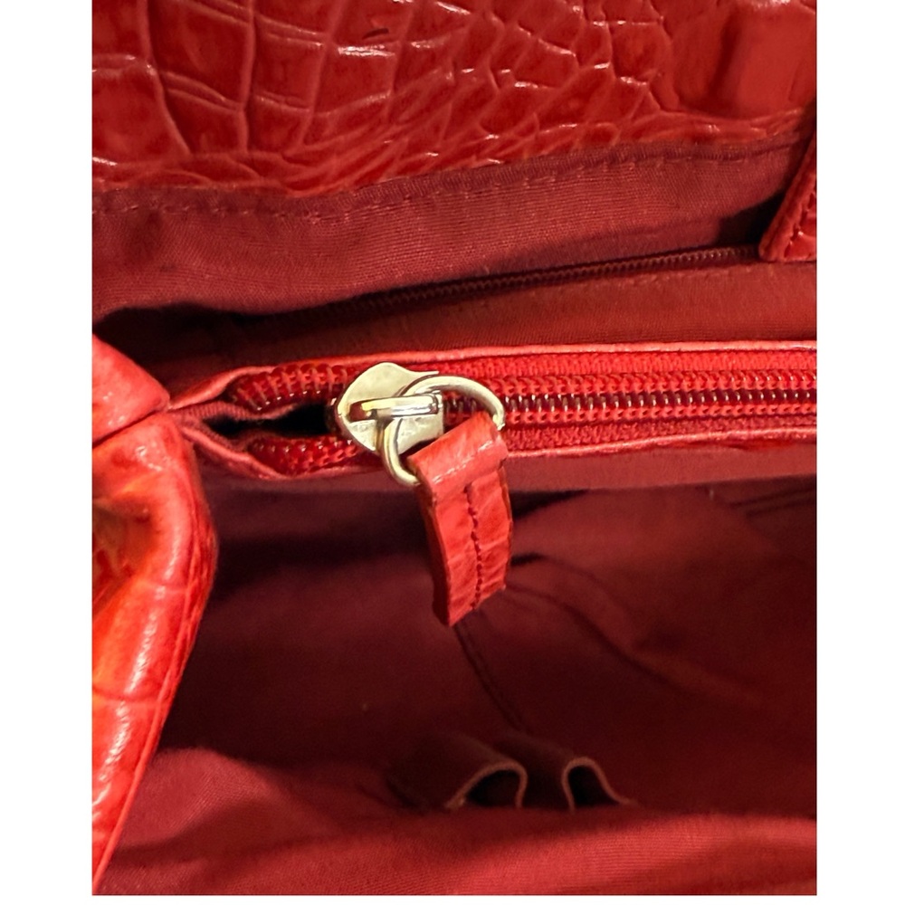 Wilsons Leather Women’s Leather Shoulder Purse Red - Picture 14 of 15